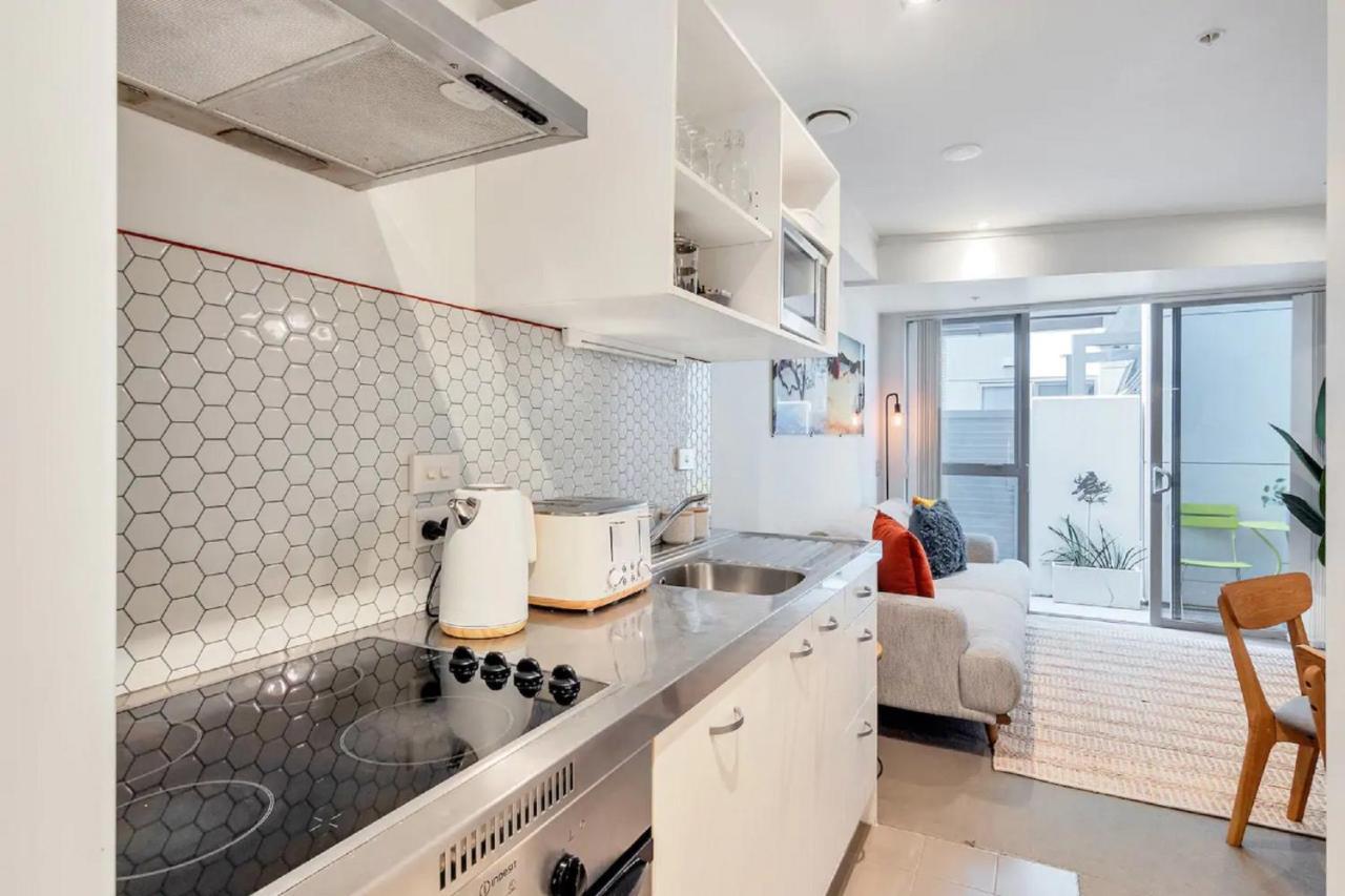 Metro Living Apt Near Skytower And Parking Auckland Exterior photo