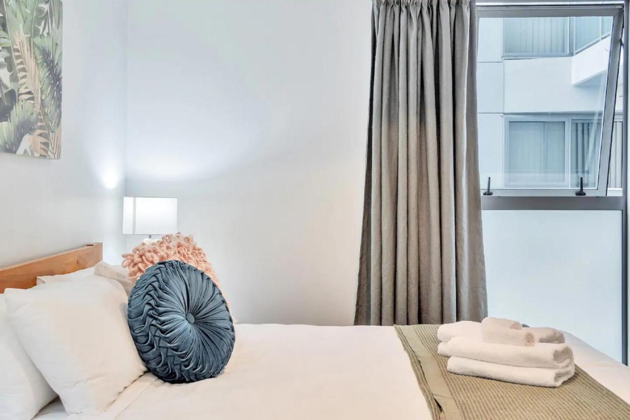 Metro Living Apt Near Skytower And Parking Auckland Exterior photo